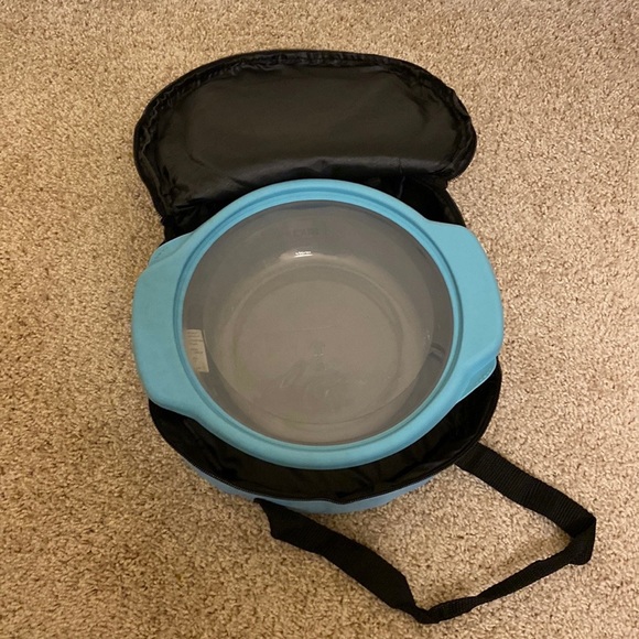 Anchor Hocking - Light Blue Round Glass Food Storage Container With Lid & Case - Picture 4 of 7